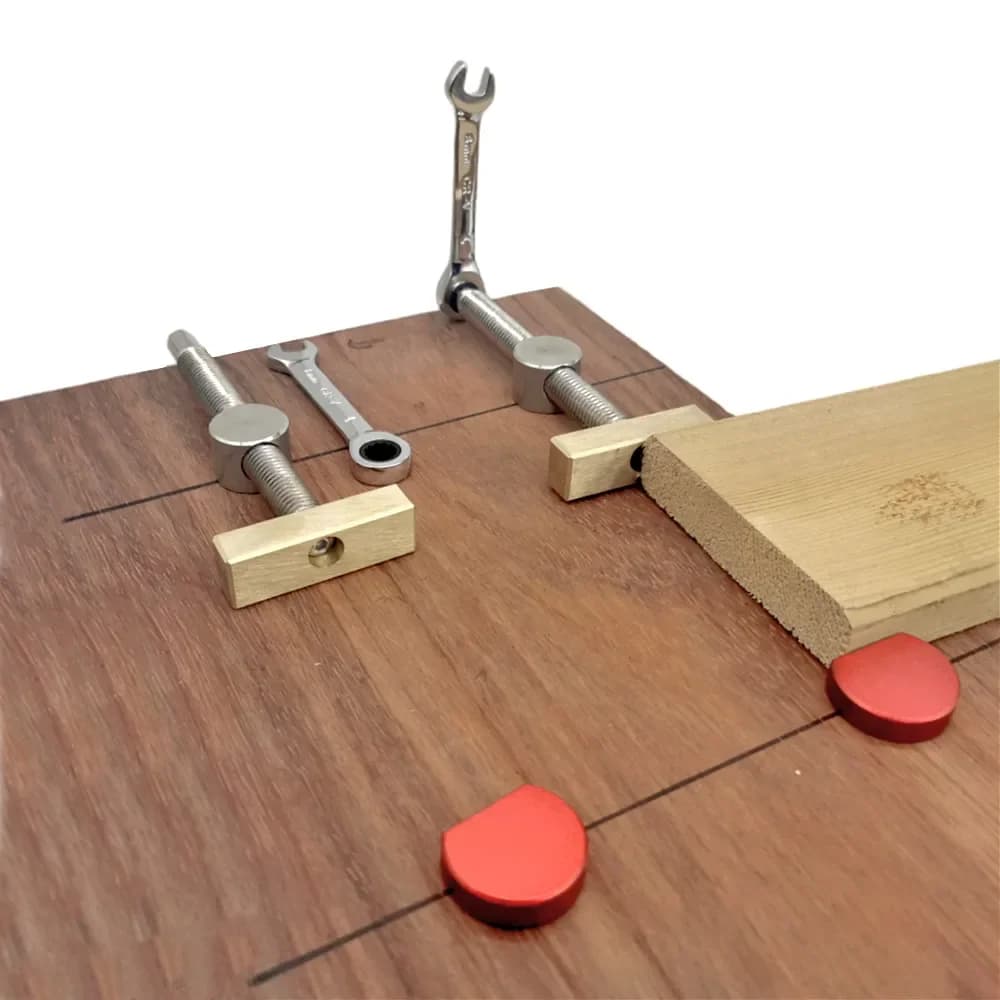 Abrazaderas rápidas de latón para agujeros de 19/20 mm